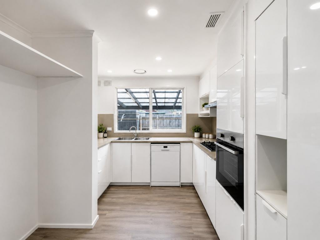 393 Queen St, Altona Meadows, VIC 3028