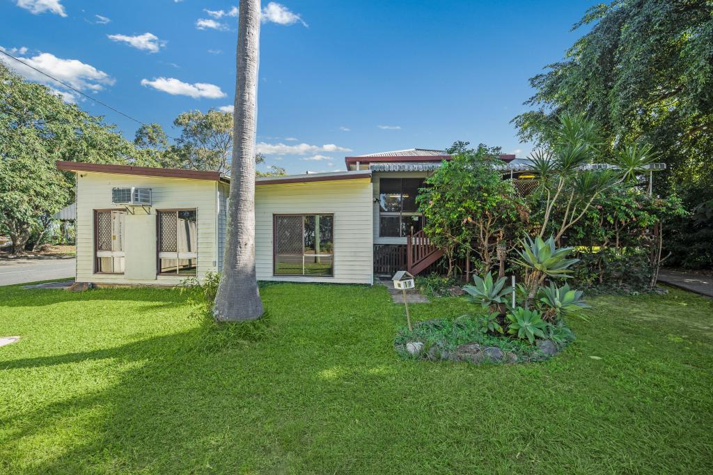 19 CAPTAIN COOK PDE, DECEPTION BAY, QLD 4508
