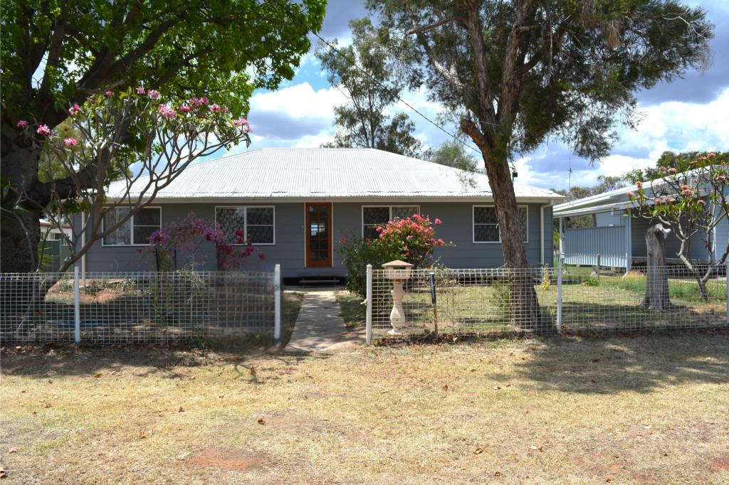 101 Thistle St, Blackall, QLD 4472