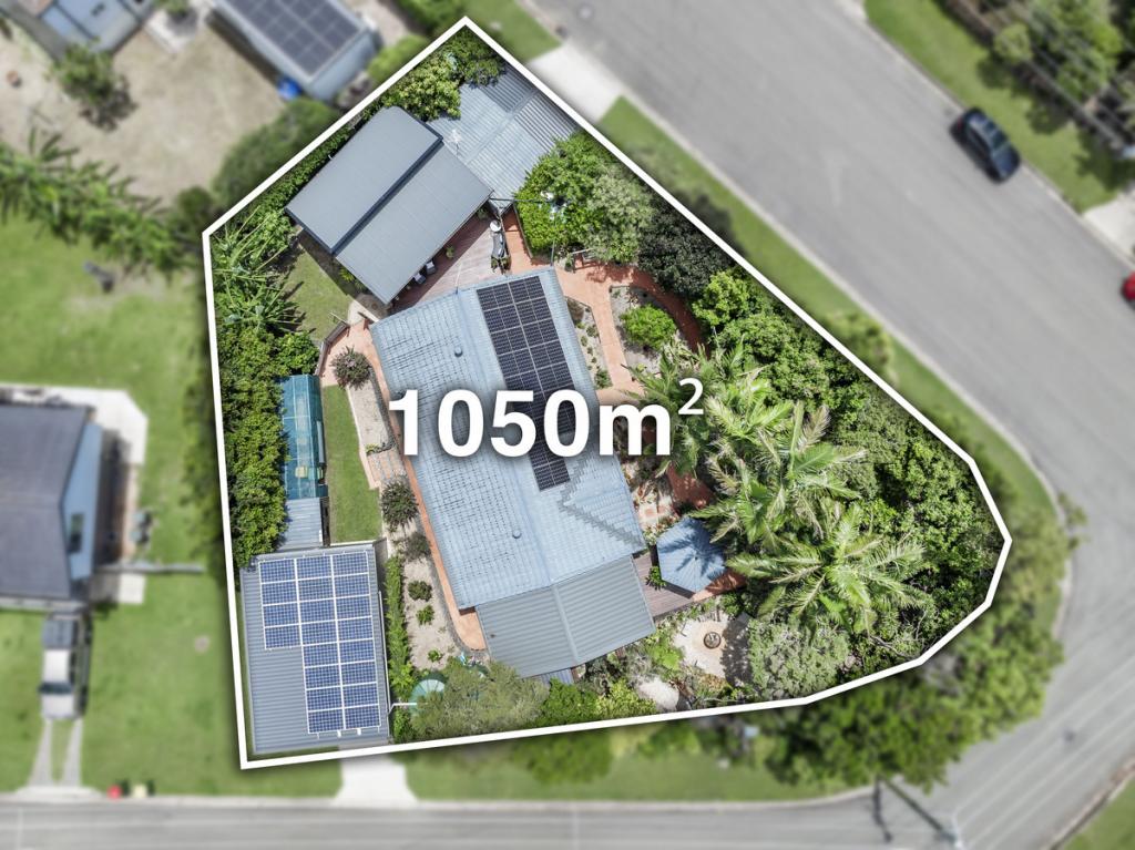 17-19 Currawong Dr, Birkdale, QLD 4159