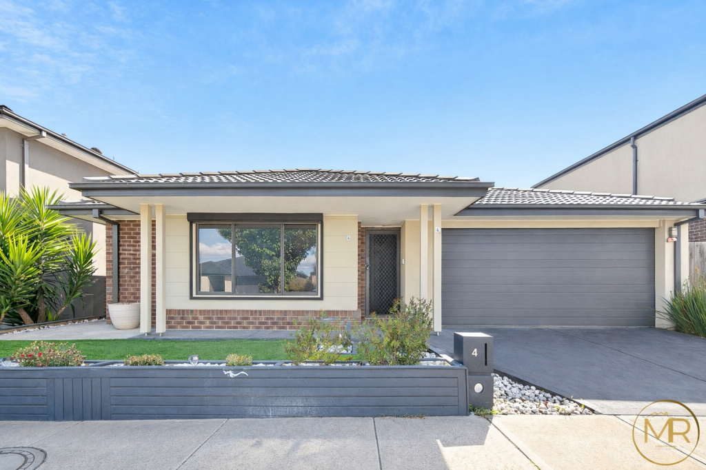 4 Gossamer Way, Mickleham, VIC 3064