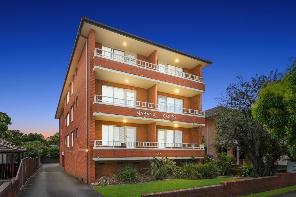 8/27 ARGYLE ST, PENSHURST, NSW 2222