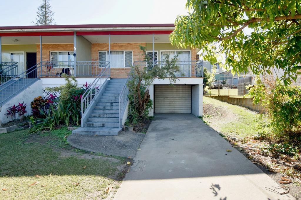 2/11 Fletcher St, West Gladstone, QLD 4680