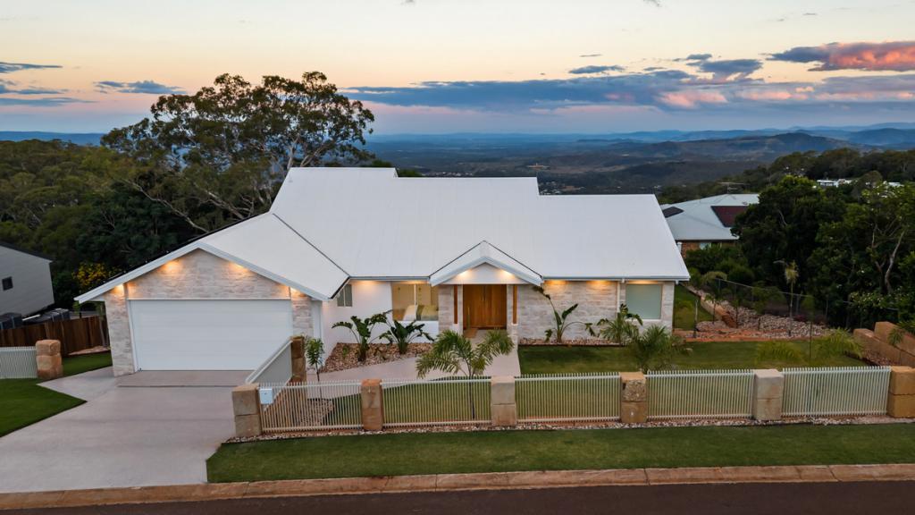 10 Robertson Cres, Prince Henry Heights, QLD 4350