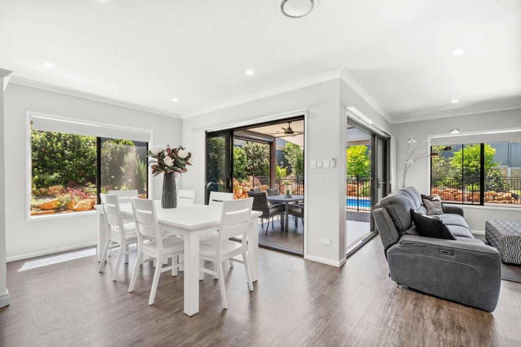 6 Tucker Cl, Thrumster, NSW 2444