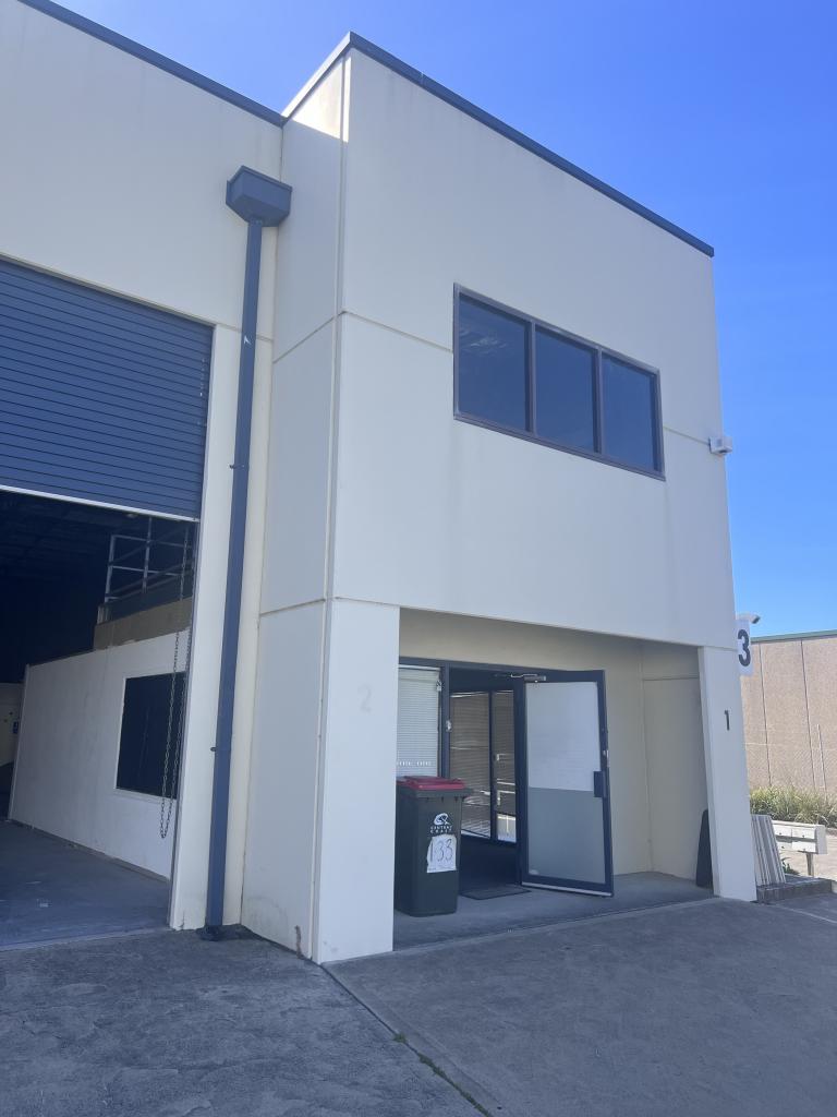 1/33 ARIZONA RD, CHARMHAVEN, NSW 2263