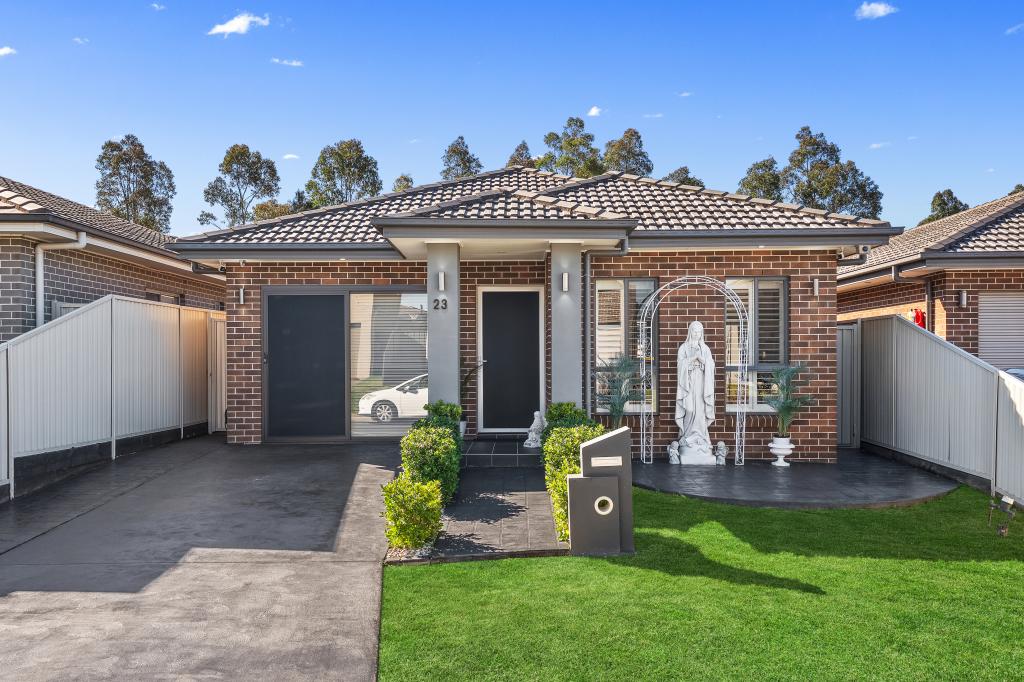 23 Mullumbimby Ave, Hoxton Park, NSW 2171
