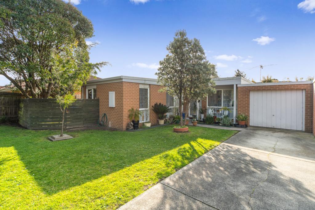 1/7 Gold Ct, Hastings, VIC 3915