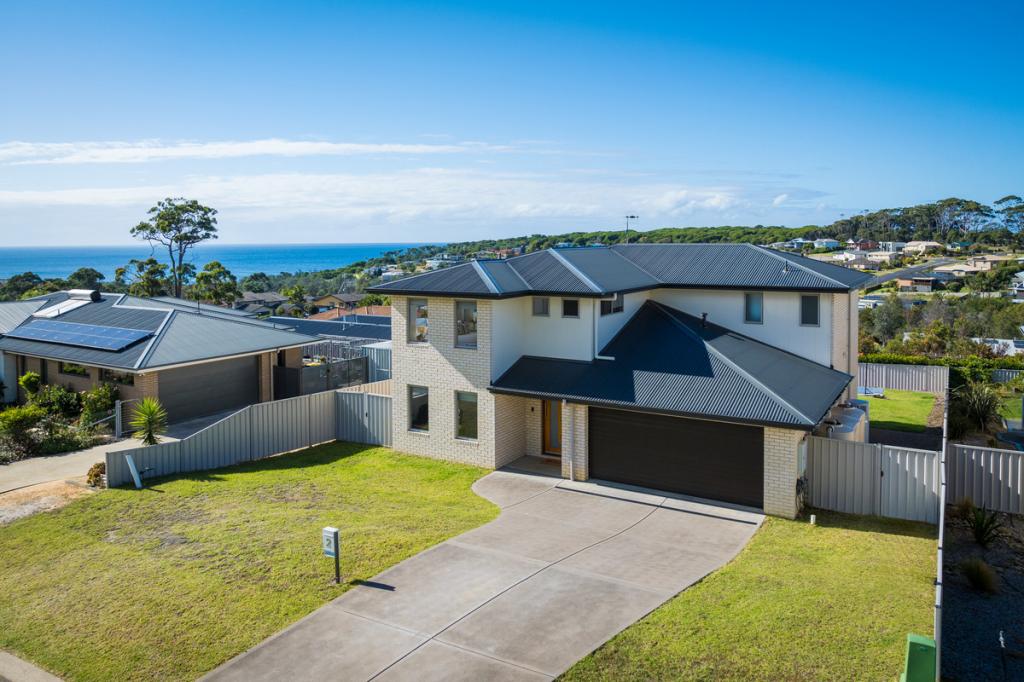 2 Kangaroo Run, Tura Beach, NSW 2548