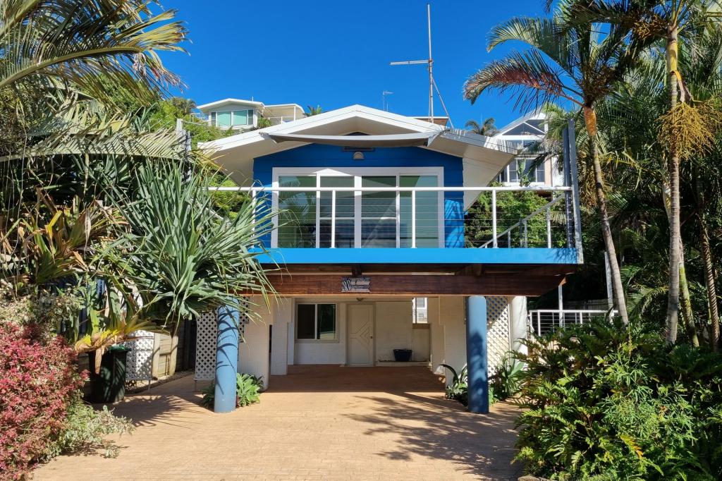 8 Emerald Ave, Sapphire Beach, NSW 2450