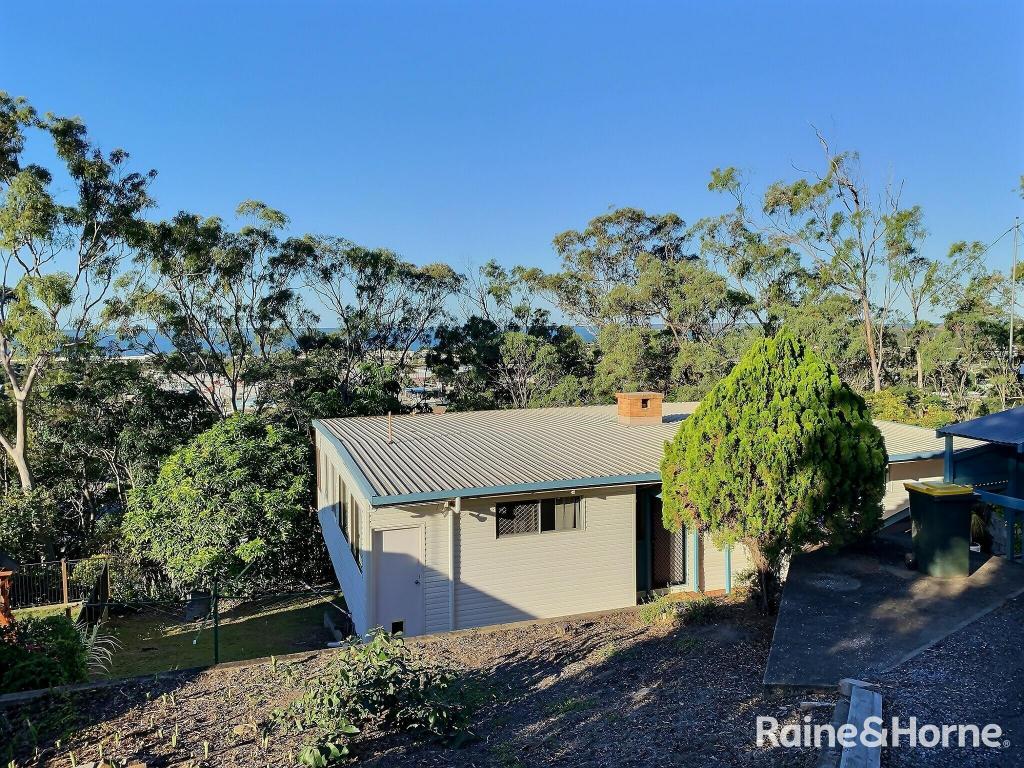 224 Goondoon St, South Gladstone, QLD 4680