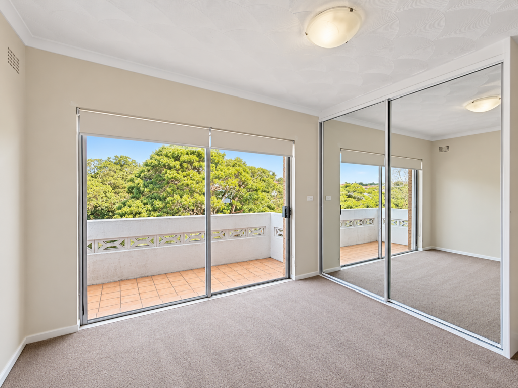8/3 Seventh Ave, Campsie, NSW 2194