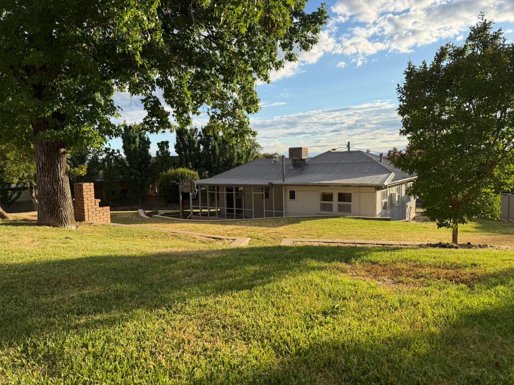 803 Gap Rd, Glenroy, NSW 2640