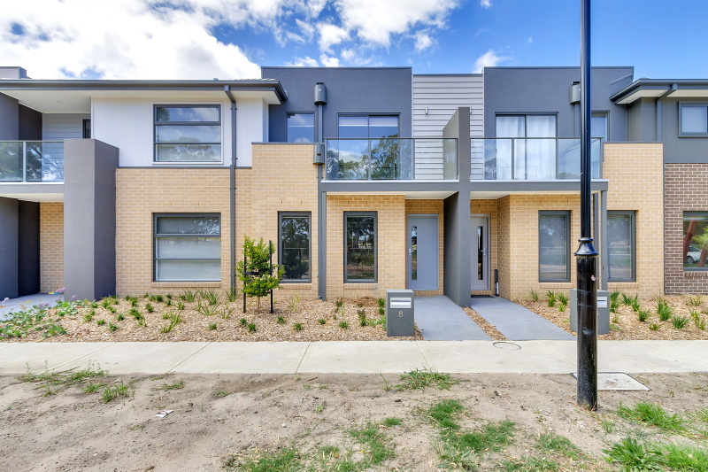 8 Marwood Walk, Keysborough, VIC 3173