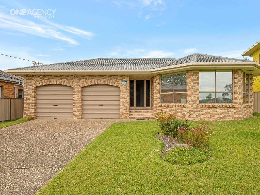 83 Bondi St, Tuross Head, NSW 2537