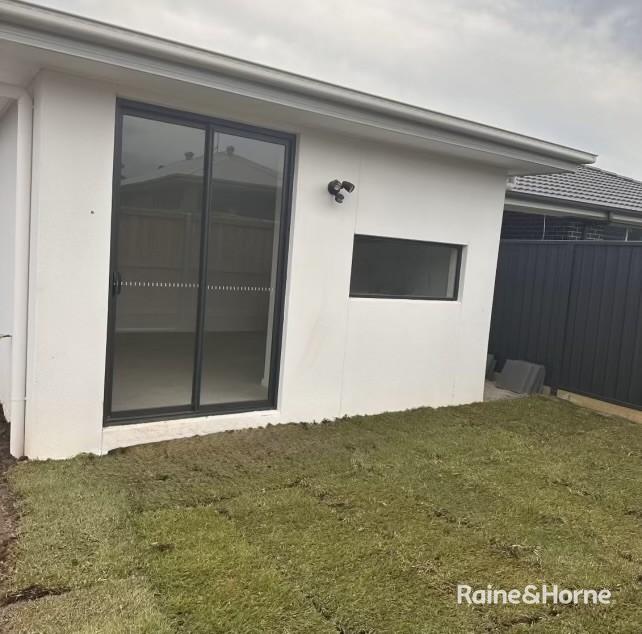 29a Abrahams St, Claymore, NSW 2559