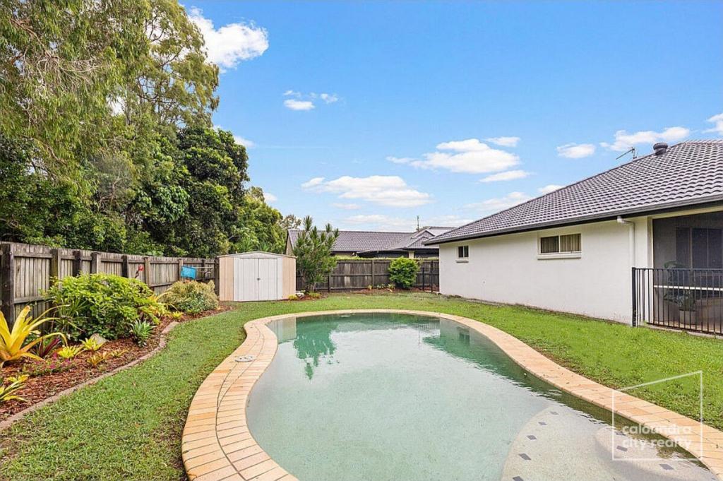 4 Bongaree Dr, Pelican Waters, QLD 4551