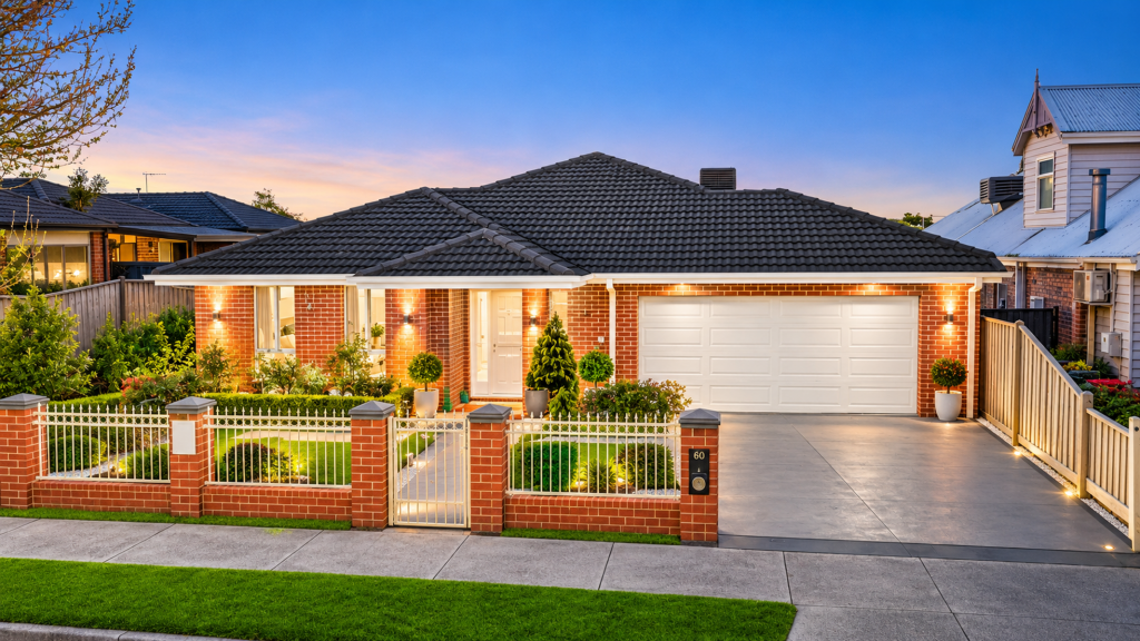 4 Hawkshead Pl, Cranbourne North, VIC 3977