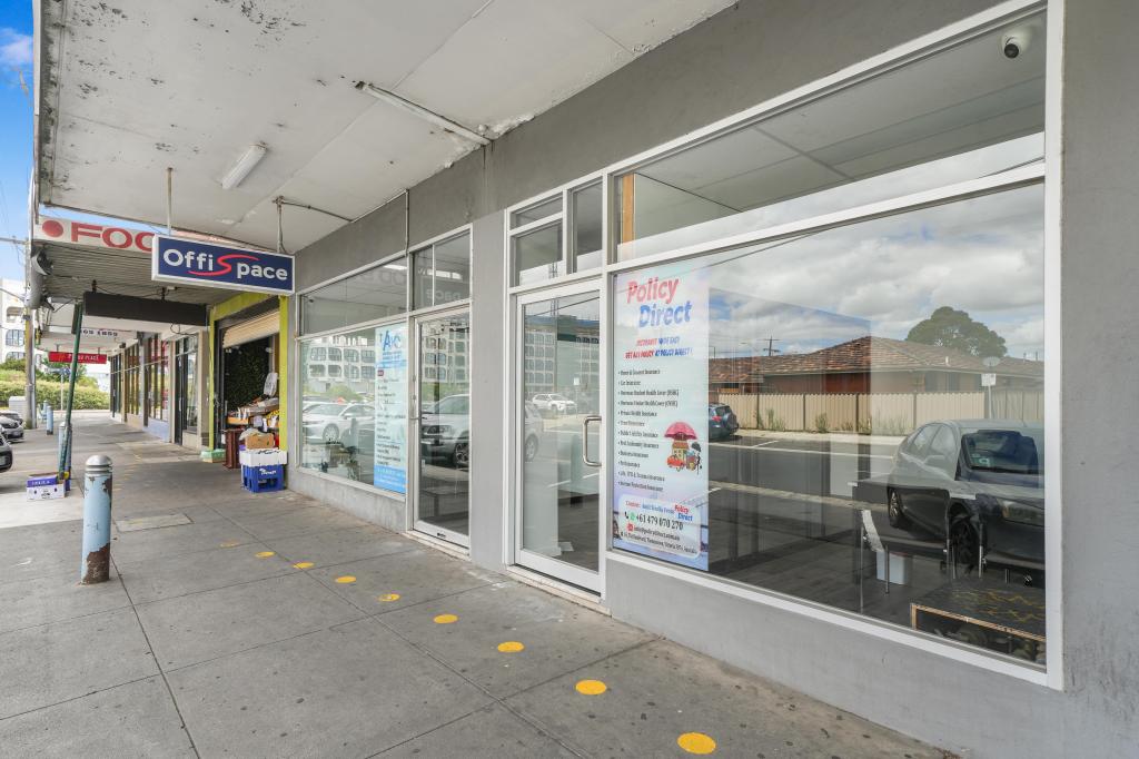 16 THE BOULEVARD, THOMASTOWN, VIC 3074