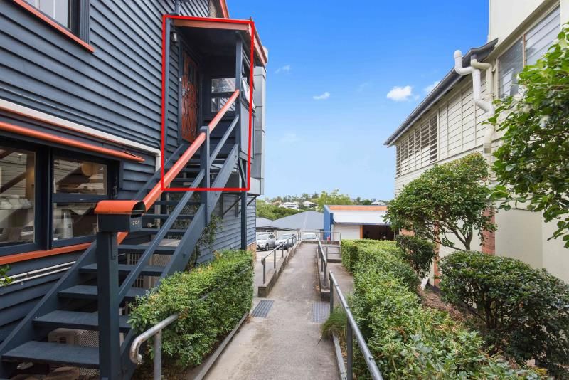 212A GIVEN TCE, PADDINGTON, QLD 4064