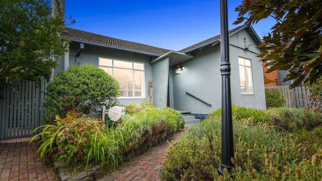 21 Curtin Cres, Dandenong North, VIC 3175