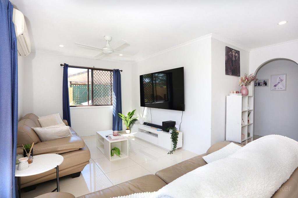 2/28 Kangaroo Ave, Coombabah, QLD 4216