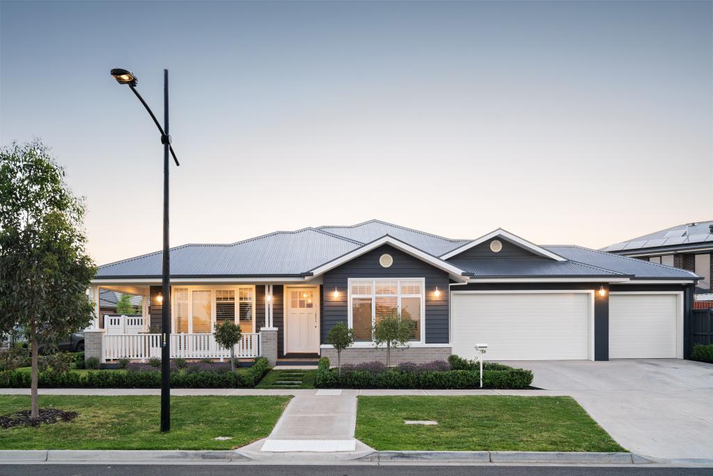 27 Angul Pde, Deanside, VIC 3336
