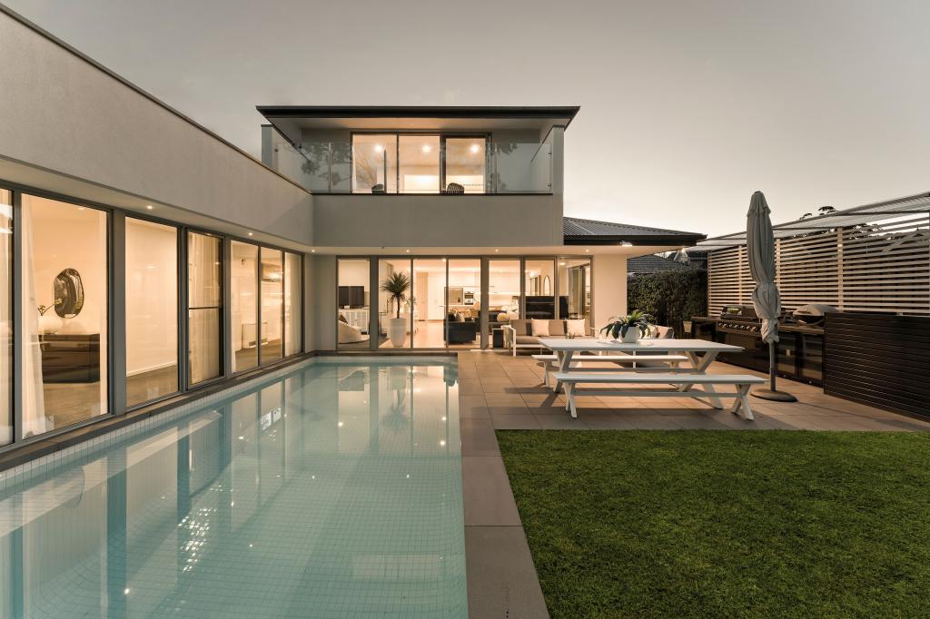 8a Crawford St, Cheltenham, VIC 3192