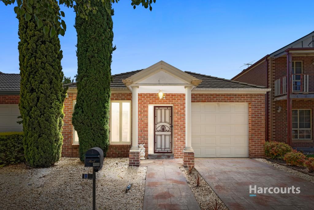 9 Cotteridge Pl, Caroline Springs, VIC 3023