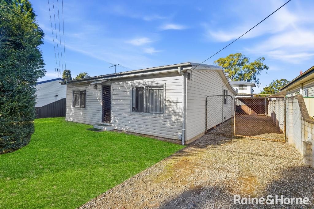 8 Ellis St, St Marys, NSW 2760