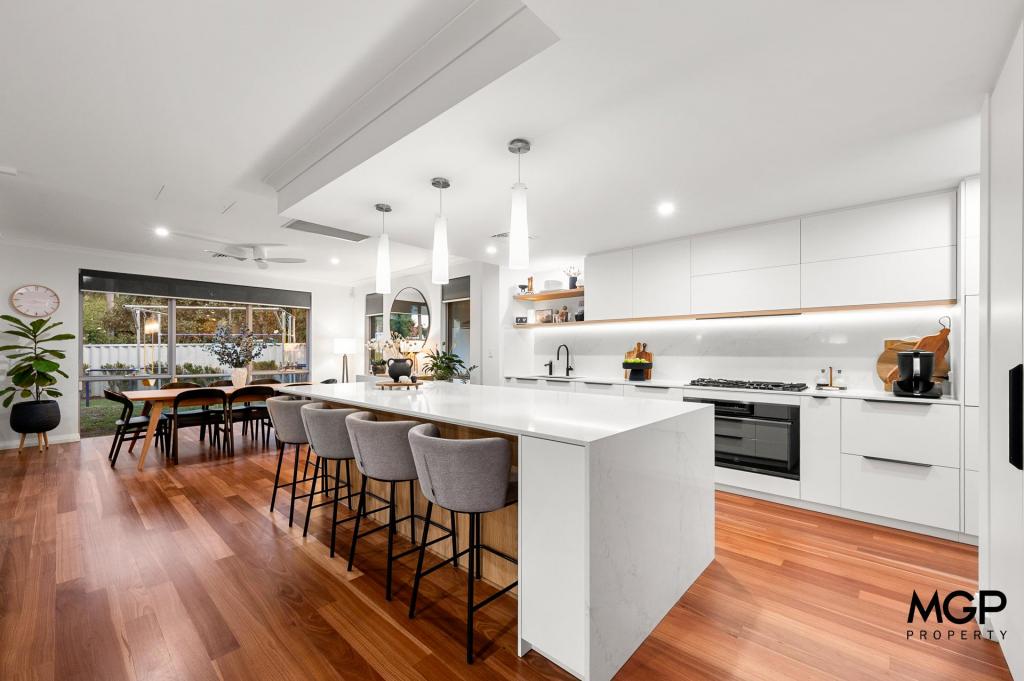 20b Williams Rd, Melville, WA 6156