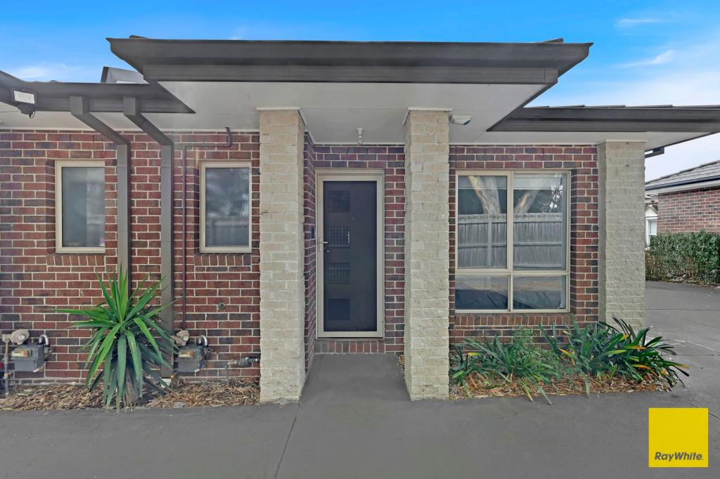 2/134 ALEXANDER AVE, THOMASTOWN, VIC 3074