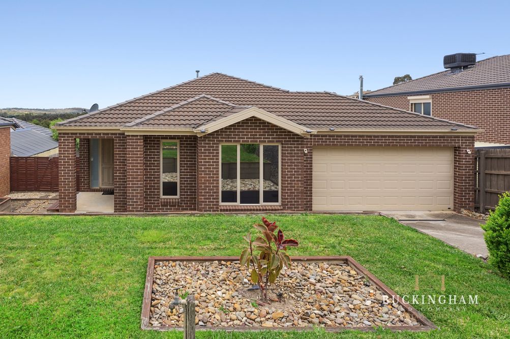 32 Lorikeet Cres, Whittlesea, VIC 3757