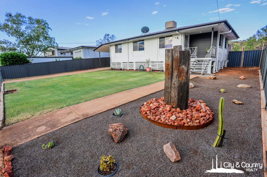 27 HINKLER CRES, MOUNT ISA, QLD 4825