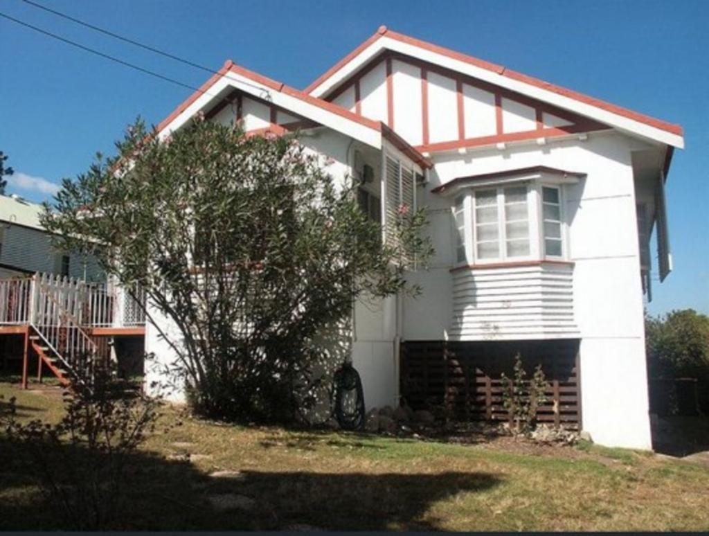 90 Frasers Rd, Ashgrove, QLD 4060