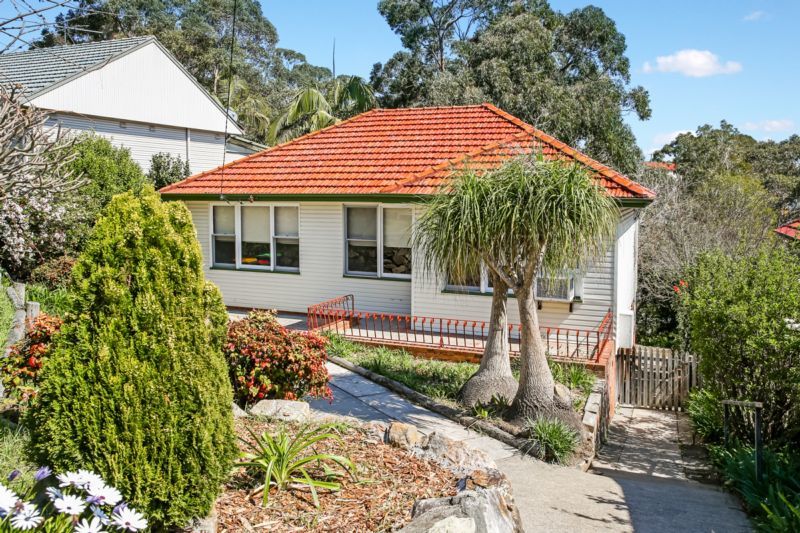 42 Carolyn St, Adamstown Heights, NSW 2289