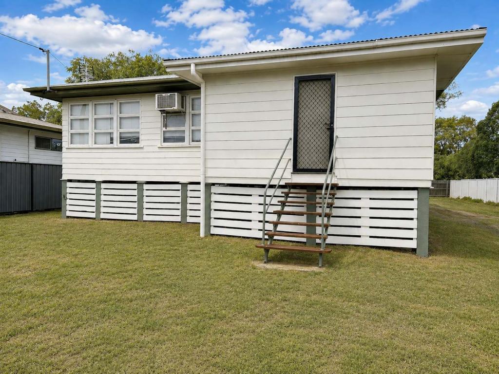 13 Nearhos St, Dalby, QLD 4405
