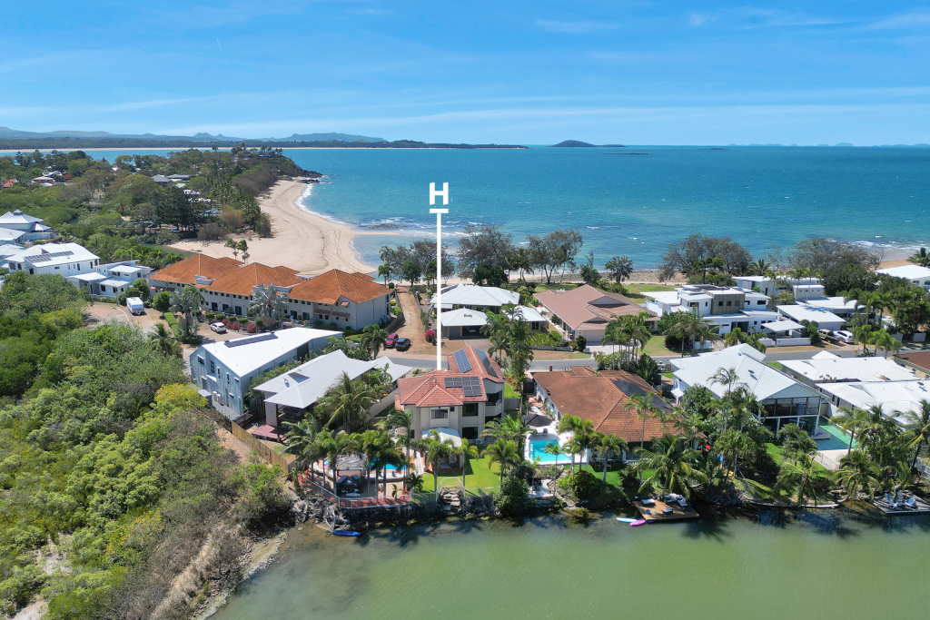 39 BEACH RD, DOLPHIN HEADS, QLD 4740