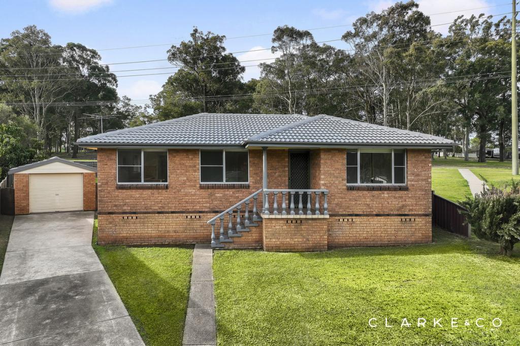 12 MEEHAN CL, THORNTON, NSW 2322