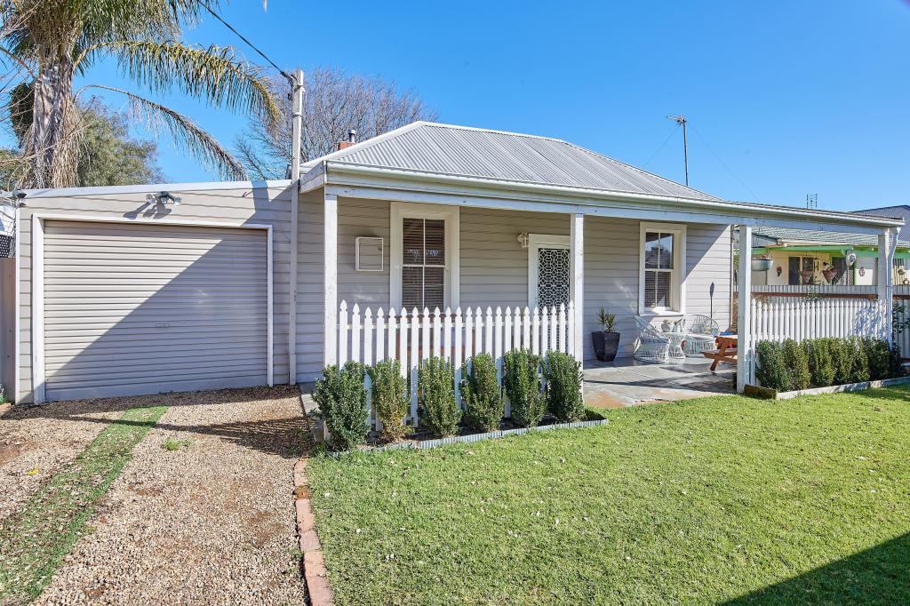 44 Evans St, Wagga Wagga, NSW 2650