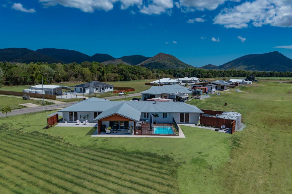 13 Nina St, Cannon Valley, QLD 4800