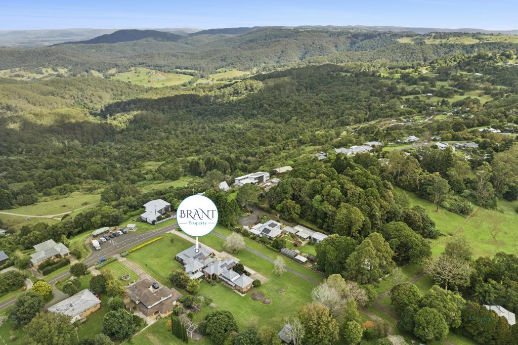 566 Mountain View Rd, Maleny, QLD 4552