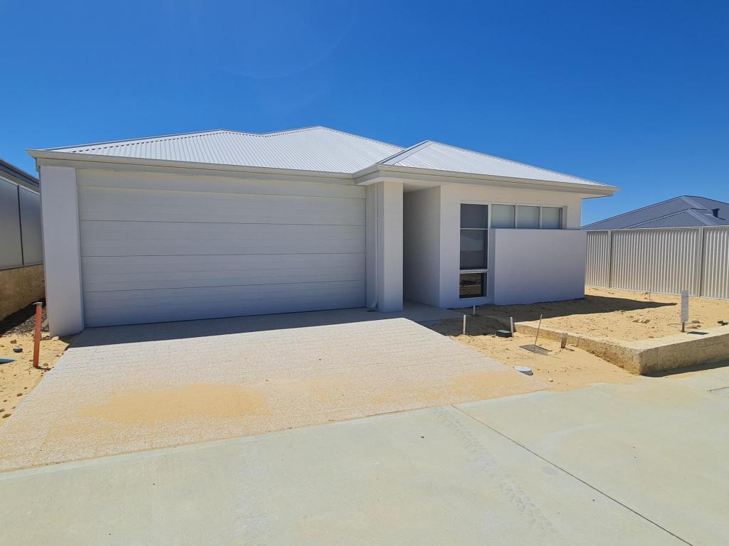 4 Binningup Tce, Eglinton, WA 6034