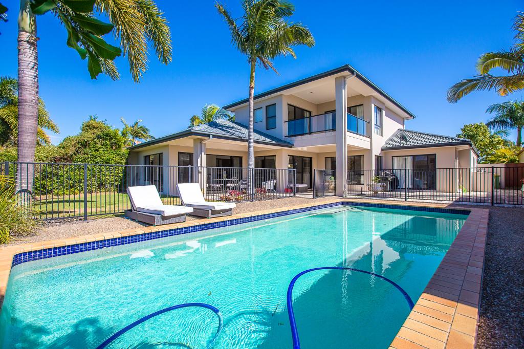 2142 Beaufort Way, Hope Island, QLD 4212