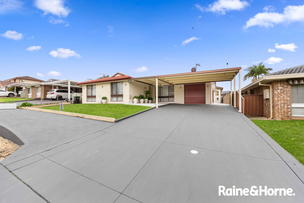 15 Wyalong Cl, Wakeley, NSW 2176
