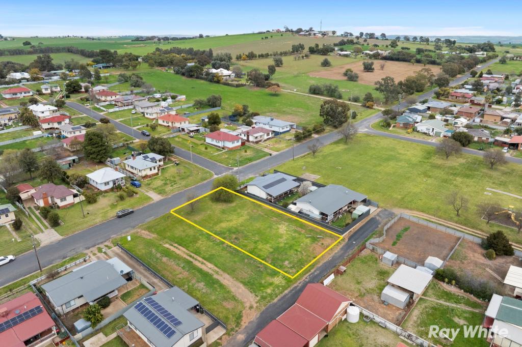 31 Percy St, Junee, NSW 2663