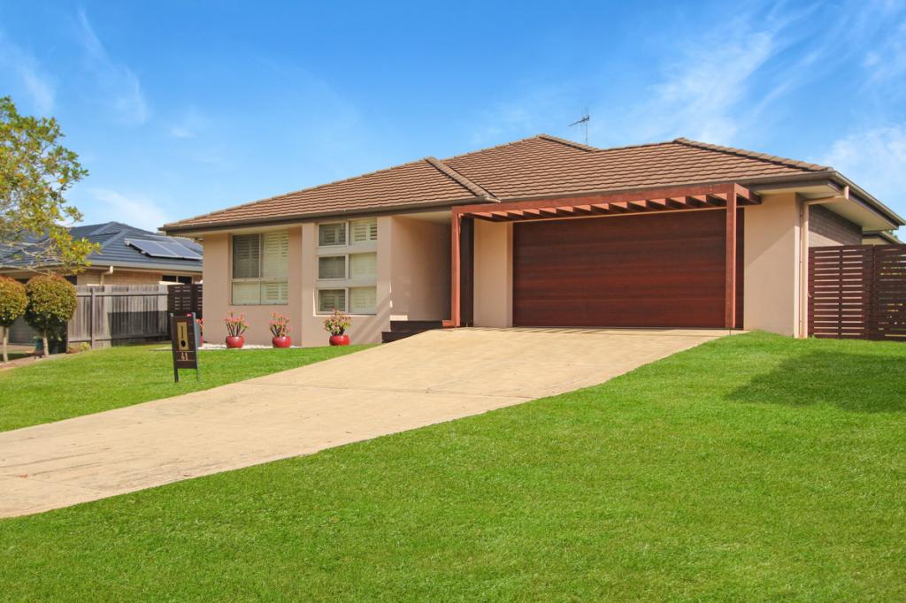 41 Currawong Dr, Port Macquarie, NSW 2444