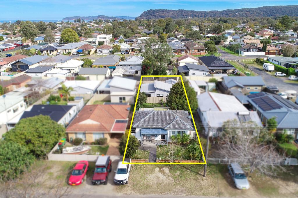 24 Pozieres Ave, Umina Beach, NSW 2257