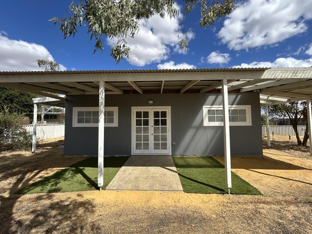 9 Kelly St, Meckering, WA 6405