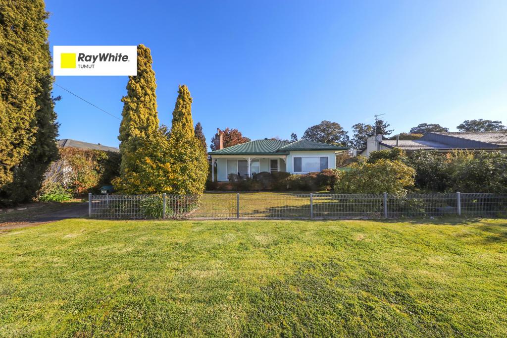 197 Simpson St, Tumut, NSW 2720